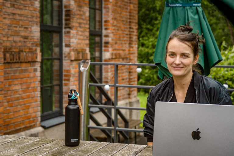 „Nachhaltigkeit sowie digitales Denken und Handeln müssen von der Führung vorgelebt werden“