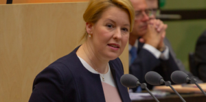 Franziska Giffey möchte Staatshilfen an Frauenförderung knüpfen