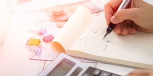 Entlastende Maßnahmen bei Sozialversicherung und Finanzamt