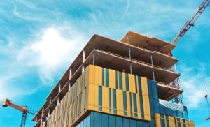 „Neubauten dürfen nicht Altlasten werden.“ – Ministerinnen Gewessler und Schreyer im Interview