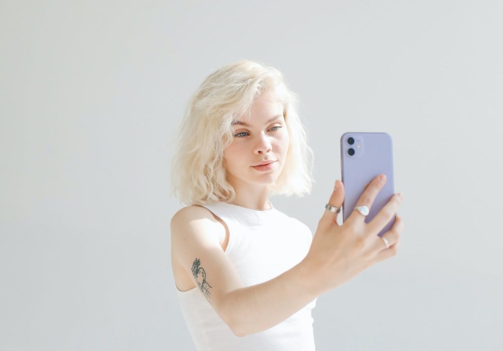 Wieviel darf man von sich auf Social Media teilen?