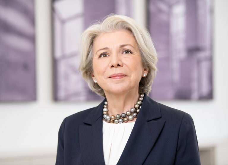 Edith Hlawati ist die neue ÖBAG-Chefin