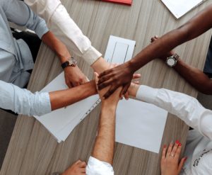 Aufputzmaschinerie – Die besten Mitarbeiter*innen anziehen