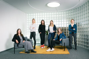 Storebox besetzt 6 von 11 Management-Positionen mit Frauen