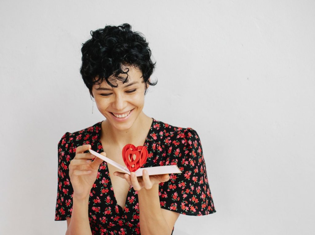 Valentinstag: Rekordumsätze in Österreich & Top 5 Geschenke