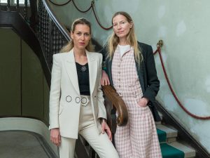 Salonnière Ema Kaiser bittet in die Villa Mautner-Jäger