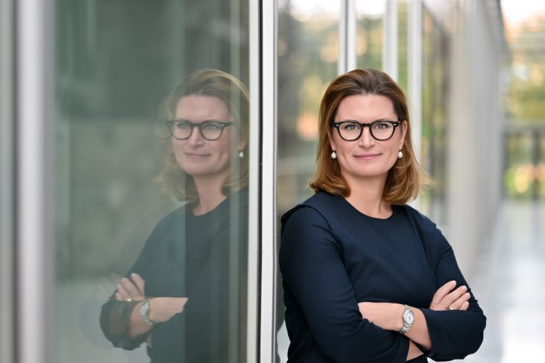 Nachfolge im Vorstand: EnBW holt Stadtwerke-Vorständin Charlotte Beissel.