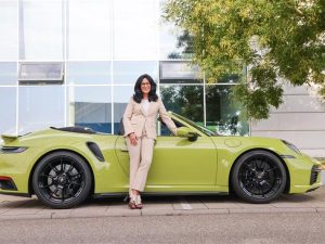 Ex-Porsche Vorständin Barbara Frenkel: „Führung ist wie Fitnesstraining“