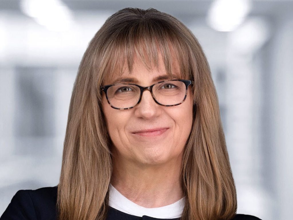 Hochtief beruft Christa Andresky zur neuen Finanzvorständin