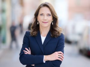 Weibliche Finanzkompetenz an der Spitze: Eva Födermayr übernimmt Private Banking bei Kathrein