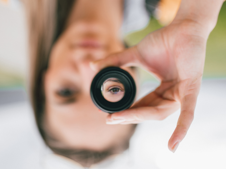 Frauen in Führungspositionen: Schluss mit dem Mythos vom „doppelten Druck“