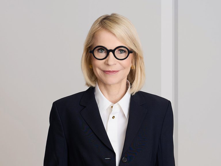 Eleonore Leder steigt zur CFO der Kathrein Privatbank auf