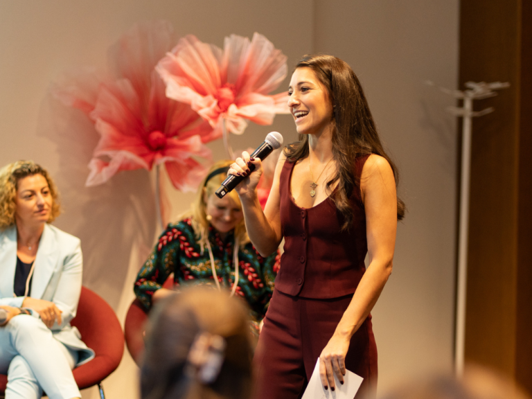 „Business the Female Way“ – Das war der Fempreneur Club Summit 2025