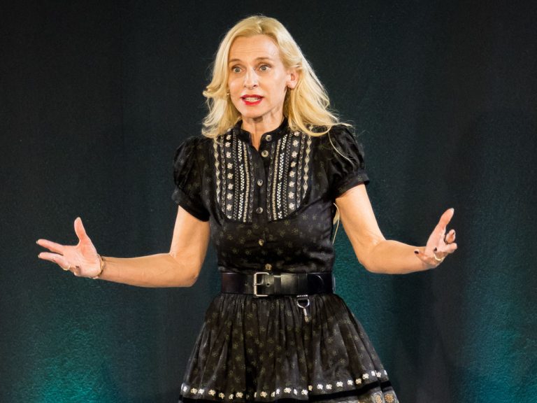 Grazer Ärztin gewinnt internationalen Speaker-Slam: Fokus auf Frauengesundheit in den Wechseljahren