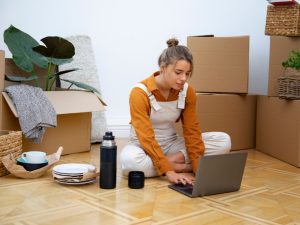 Wohnungssuche über Facebook & Co: Bequem oder steinig?