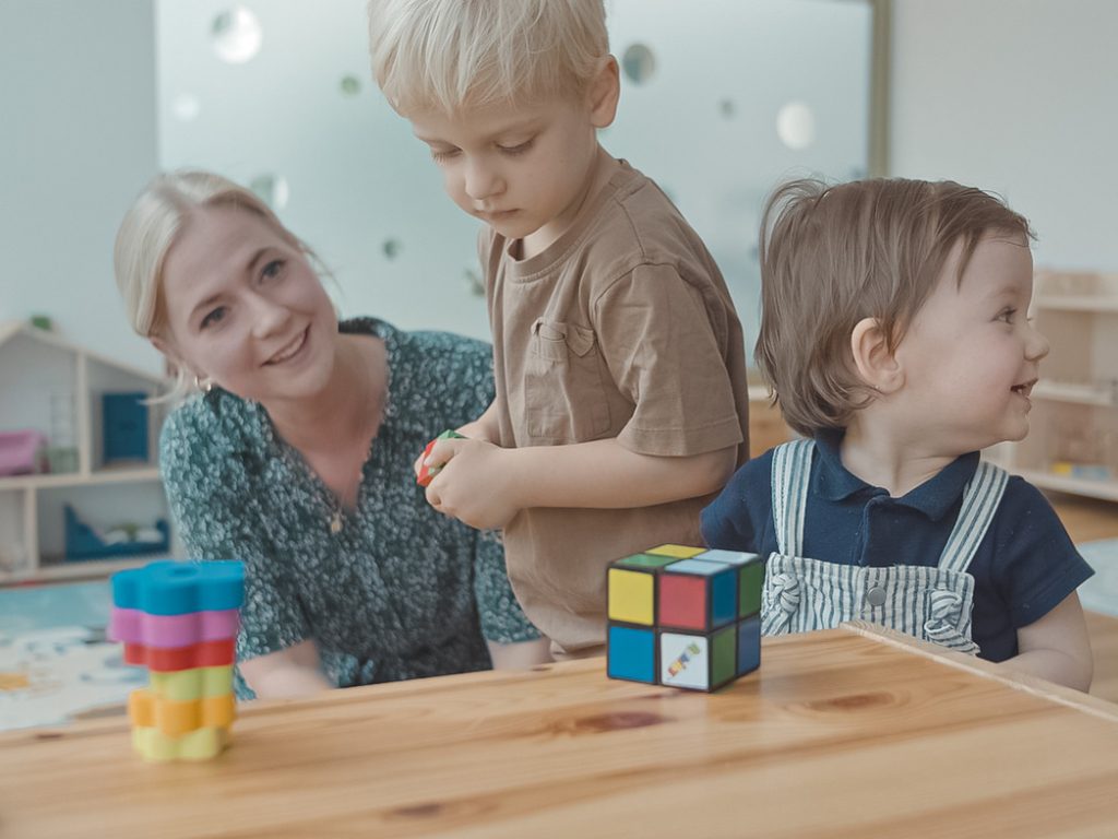 430.000 Kindergartenplätze fehlen, aber 100.000 Stellen sind frei: Wie zwei Frauen die Kinderbetreuung in Deutschland neu gestalten