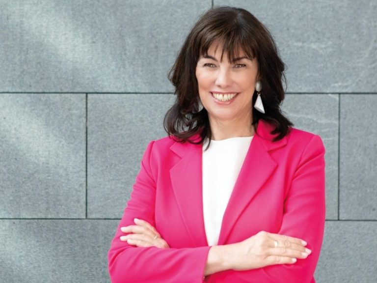 Erstmals Frau an der Spitze: Martha Schultz als neue Präsidentin der Wirtschaftskammer Österreich angelobt