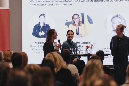 20251030-sheconomy-page-executive-130