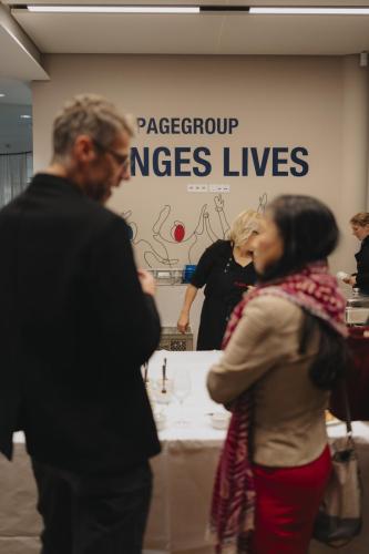 20251030-sheconomy-page-executive-215