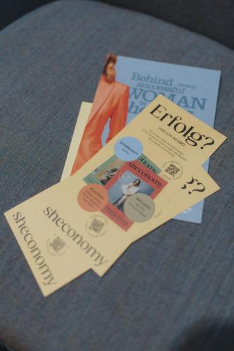 20251030-sheconomy-page-executive-244