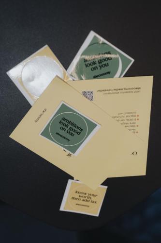 20251030-sheconomy-page-executive-245