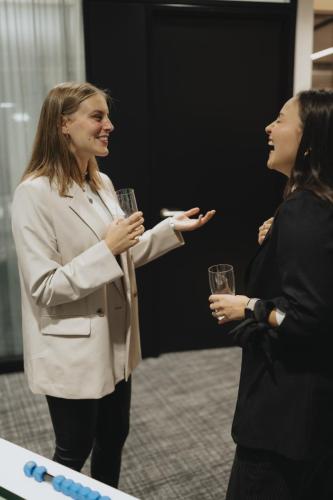 20251030-sheconomy-page-executive-264