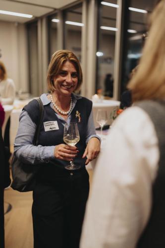 20251030-sheconomy-page-executive-273